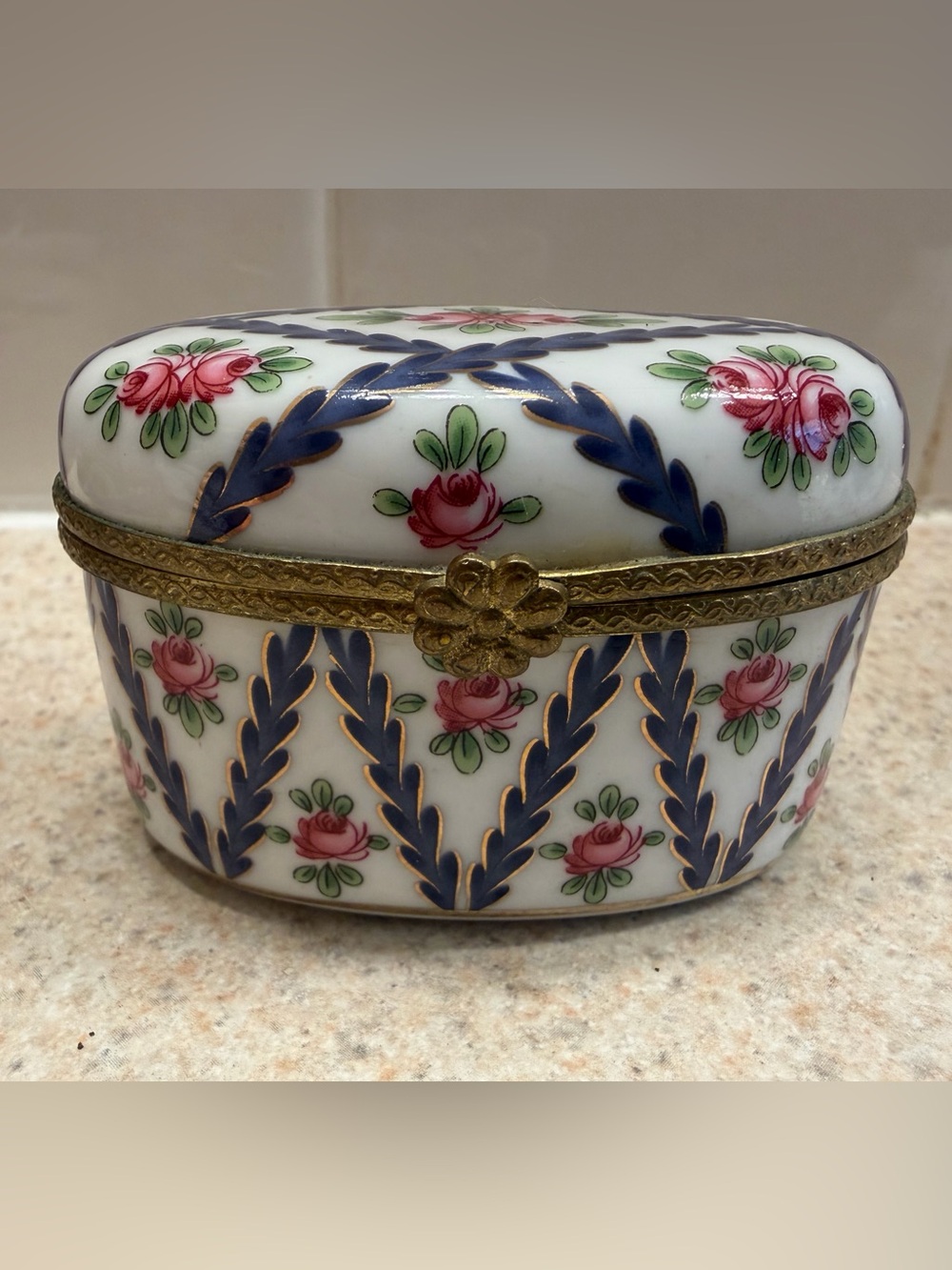 Vintage Royal Danube #1886 Porcelain Trinket Box